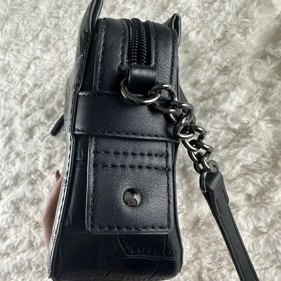 Simply‎ Vera Wang Purse Shoulder Bag Black Imitation Leather Chain/Adjustable - Picture 6 of 7